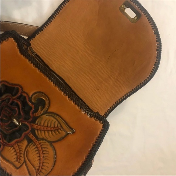 Leather purse - Picture 9 of 12